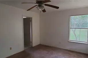 2418 Skyline Dr, Temple, TX 76504 - Photo 10