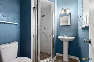 110 North Dr, Copperas Cove, TX 76522 - Photo 8