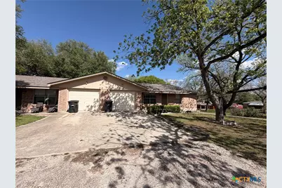 795 Albert Street, New Braunfels, TX 78130 - Photo 2