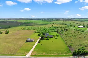 12851 Reeds Lake Rd, Rogers, TX 76569 - Photo 2