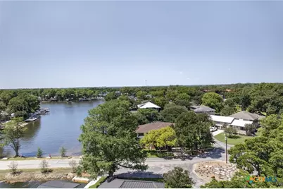 210 Royal George Circle, Mcqueeney, TX 78123 - Photo 2