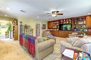 210 Royal George Cir, Mcqueeney, TX 78123 - Photo 32