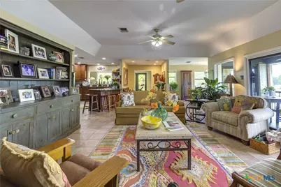 210 Royal George Circle, Mcqueeney, TX 78123 - Photo 14