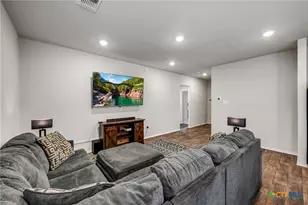 849 Gerardia Ct, Seguin, TX 78155 - Photo 6