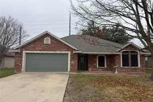 426 Armstrong Dr, Belton, TX 76513 - Photo 1