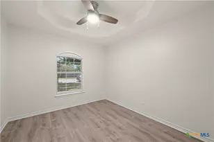 426 Armstrong Dr, Belton, TX 76513 - Photo 10