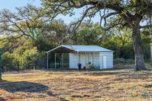 3270 Fm 671, Luling, TX 78648 - Photo 14