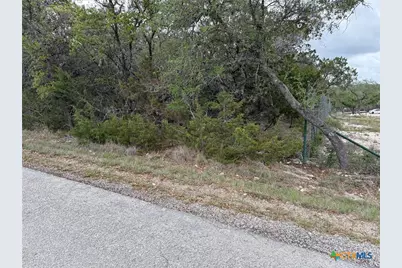 1113 Keystone, Canyon Lake, TX 78133 - Photo 4