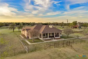 301 County Rd 253, Bertram, TX 78605 - Photo 2