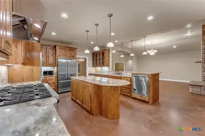 301 County Road 253, Bertram, TX 78605 - Photo 12