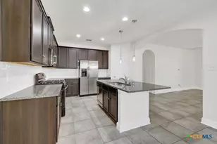 1176 Legacy Dr, New Braunfels, TX 78130 - Photo 12