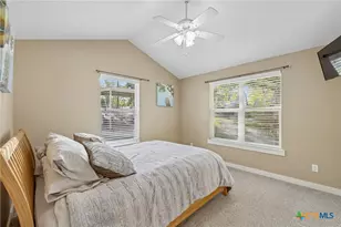 230 Lee St, Seguin, TX 78155 - Photo 26