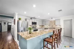 231 Samantha Dr, Schertz, TX 78154 - Photo 10