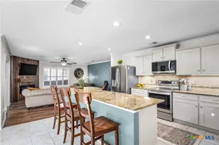 231 Samantha Dr, Schertz, TX 78154 - Photo 12