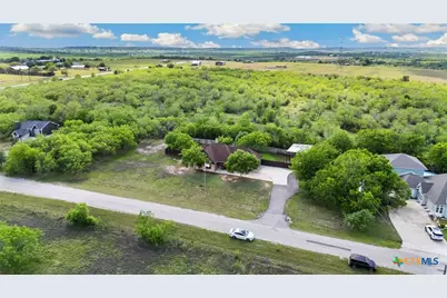 172 Rogues Hollow, Seguin, TX 78155 - Photo 36