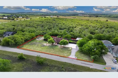 172 Rogues Hollow, Seguin, TX 78155 - Photo 34