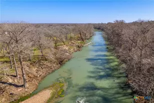 564 Cypress Valley Rd, Cuero, TX 77954 - Photo 4