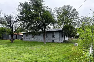 507 S 7th St, Lometa, TX 76853 - Photo 4