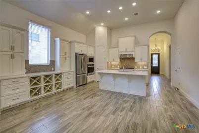 1435 Oaklawn Drive, New Braunfels, TX 78132 - Photo 6