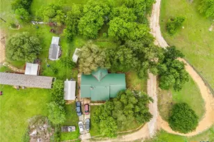 401 N 14th St, Buckholts, TX 76518 - Photo 2