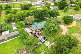 401 N 14th St, Buckholts, TX 76518 - Photo 26