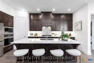 11753 Stoltzer, San Antonio, TX 78254 - Photo 4