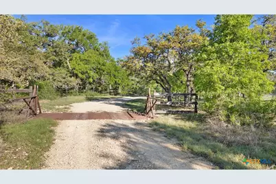 990 County Road 518, Hamilton, TX 76531 - Photo 28