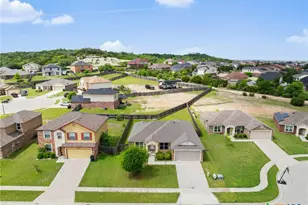 5007 Imperial Eagle Dr, Killeen, TX 76549 - Photo 4