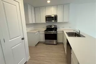 3230 Mound Rdg, New Braunfels, TX 78130 - Photo 2