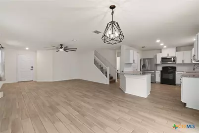 581 Lost Pond, New Braunfels, TX 78130 - Photo 10