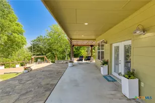 326 Redbird Ln, Kingsbury, TX 78638 - Photo 28