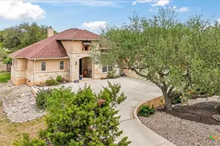 1930 Rothschild, New Braunfels, TX 78132 - Photo 1