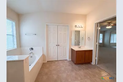 312 Crowfoot Drive, Harker Heights, TX 76548 - Photo 6