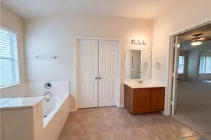 312 Crowfoot Dr, Harker Heights, TX 76548 - Photo 6