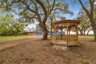 3628 State Hwy 119, Yorktown, TX 78164 - Photo 18