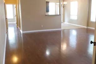 2242 Lakeline Dr, New Braunfels, TX 78130 - Photo 4
