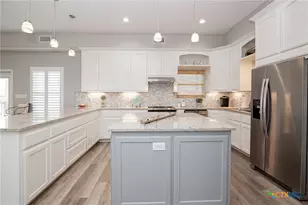 108 Koinonia Ct, Port O'Connor, TX 77982 - Photo 4