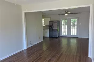 919 Holly St, Copperas Cove, TX 76522 - Photo 2