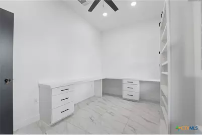 1 Post Oak Street, Gonzales, TX 78629 - Photo 16