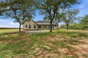 1 Post Oak St, Gonzales, TX 78629 - Photo 32
