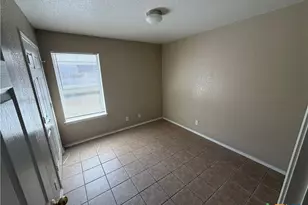 220 Dale Earnhardt Dr, Harker Heights, TX 76548 - Photo 4
