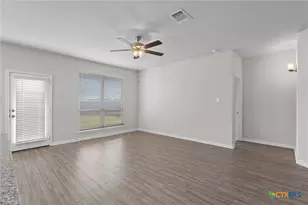 1037 Shelby Dr, Belton, TX 76513 - Photo 10