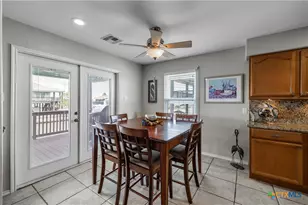 140 Channelview, Rockport, TX 78382 - Photo 12