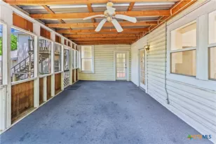 1306 N 15th St, Temple, TX 76501 - Photo 24