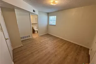 930 S 15th St, Copperas Cove, TX 76522 - Photo 12