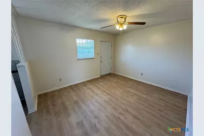 930 S 15th Street, Copperas Cove, TX 76522 - Photo 4