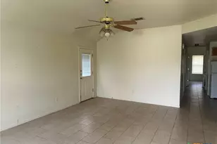 103 Castellon Ct, Killeen, TX 76542 - Photo 2