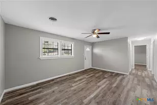 1304 S 23rd St, Copperas Cove, TX 76522 - Photo 4
