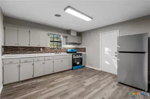 1304 S 23rd St, Copperas Cove, TX 76522 - Photo 6
