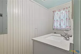 488 Alamo Beach Ave, Port Lavaca, TX 77979 - Photo 28